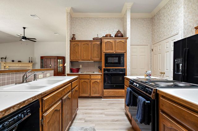 10900 Peale CT, Austin, TX 78726