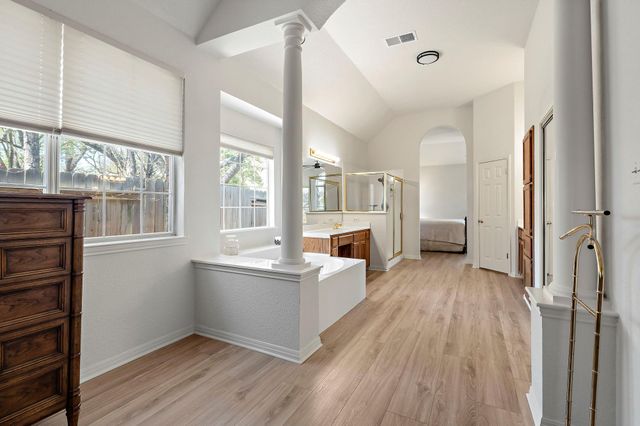 10900 Peale CT, Austin, TX 78726