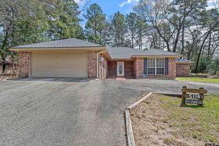 264 Peaceful Valley Trail, Holly Lake Ranch, TX 75765