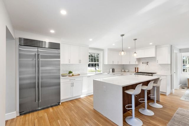 1 Town Way, Winchester, MA 01890