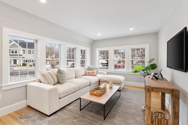 1 Town Way, Winchester, MA 01890