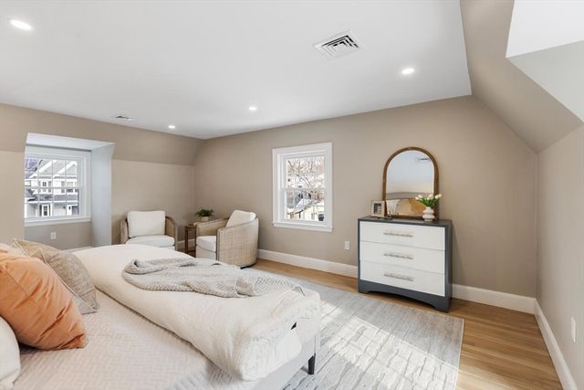 1 Town Way, Winchester, MA 01890