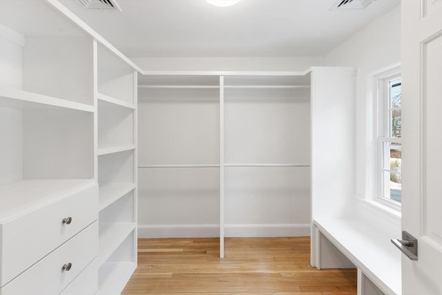 1 Town Way, Winchester, MA 01890