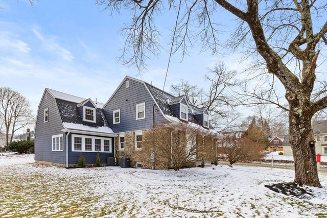 1 Town Way, Winchester, MA 01890