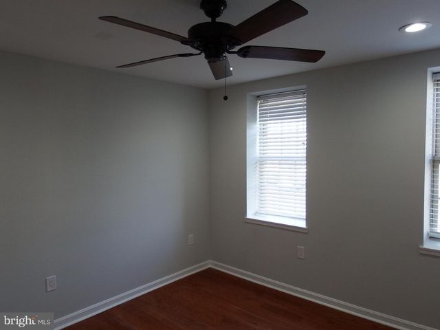 924 S ROBINSON ST, Baltimore, MD 21224