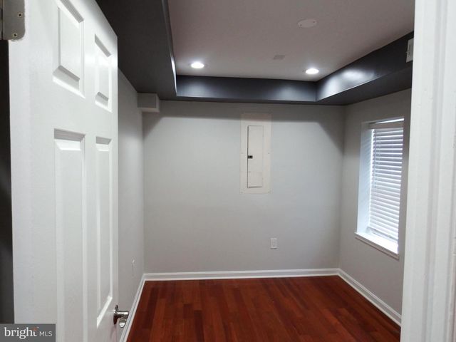 924 S ROBINSON ST, Baltimore, MD 21224