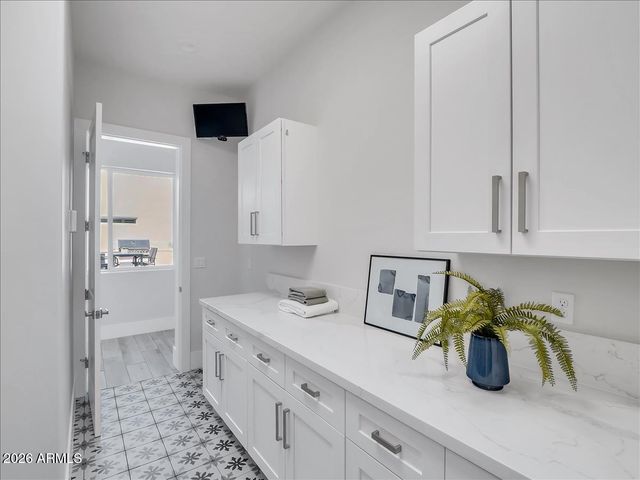 13613 N 76TH Street, Scottsdale, AZ 85260