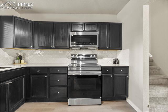 921 Holmes Drive, Colorado Springs, CO 80909