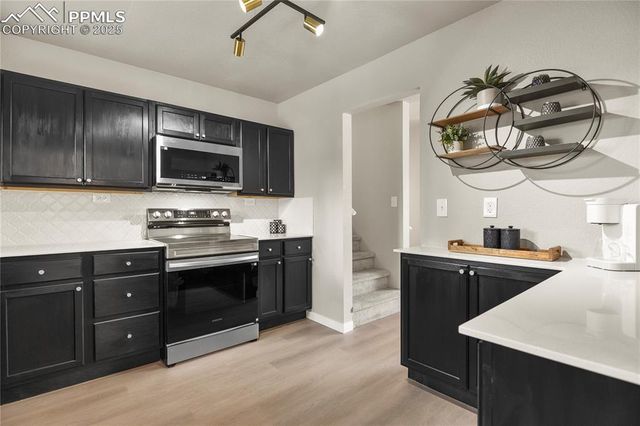 921 Holmes Drive, Colorado Springs, CO 80909