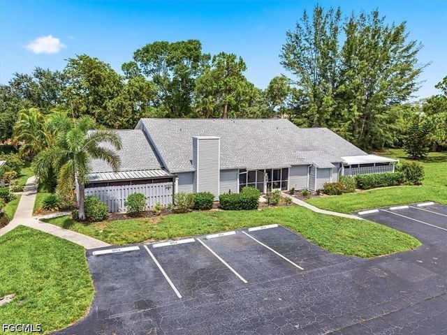 6238 Timberwood CIR 109, Fort Myers, FL 33908
