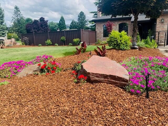 34 Jack Nicklaus Road, Medford, OR 97504