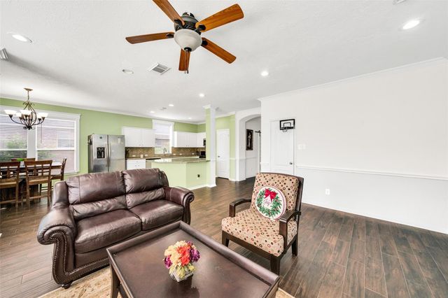 5522 Brookhollow Oaks Trail, Houston, TX 77084