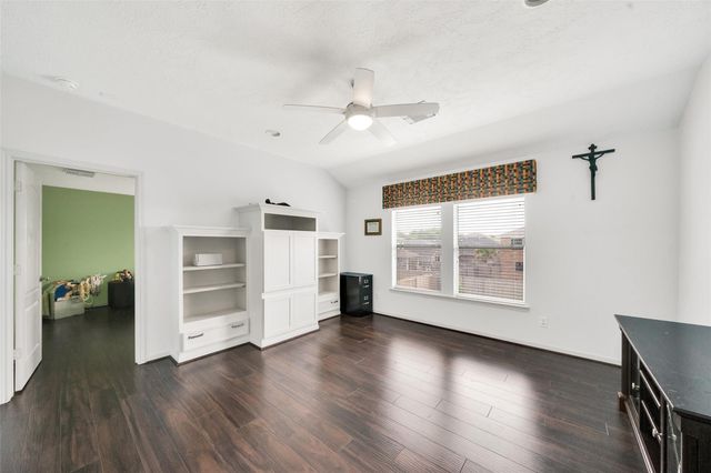 5522 Brookhollow Oaks Trail, Houston, TX 77084