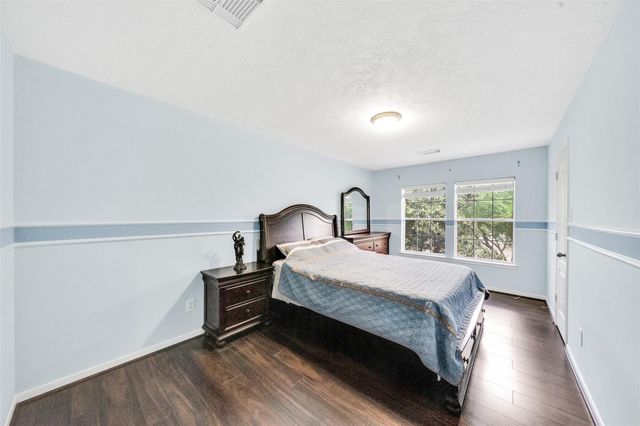 5522 Brookhollow Oaks Trail, Houston, TX 77084