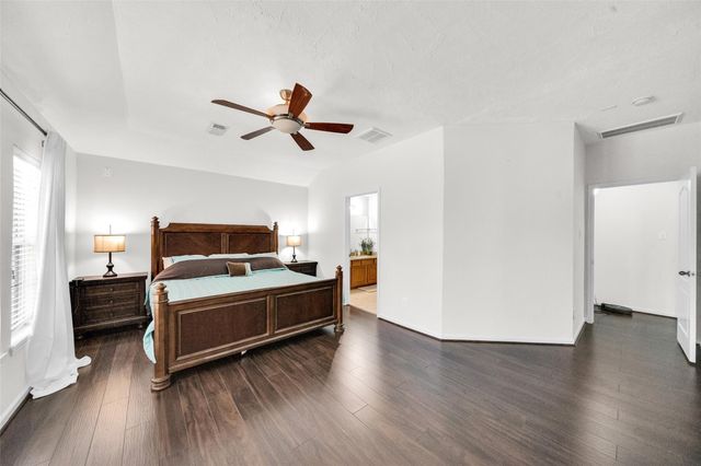 5522 Brookhollow Oaks Trail, Houston, TX 77084
