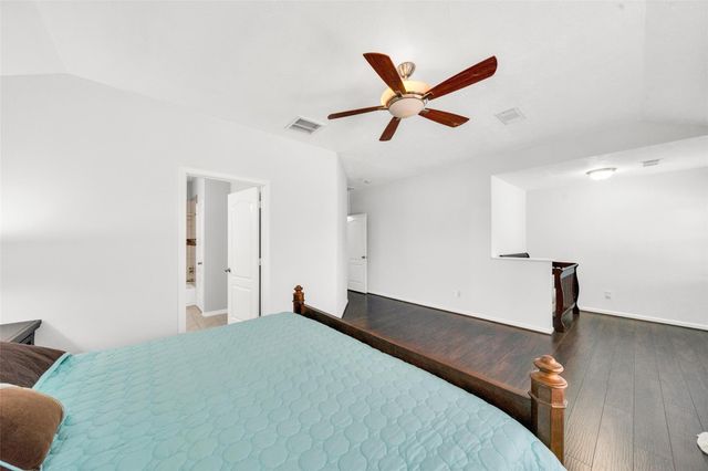 5522 Brookhollow Oaks Trail, Houston, TX 77084