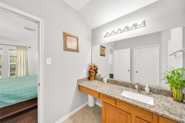 5522 Brookhollow Oaks Trail, Houston, TX 77084