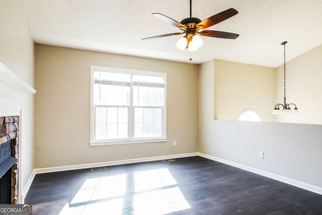 43 Westminster Drive, Euharlee, GA 30120