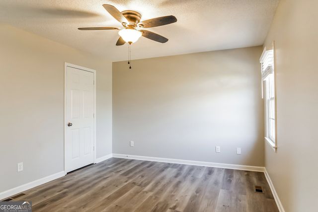 43 Westminster Drive, Euharlee, GA 30120