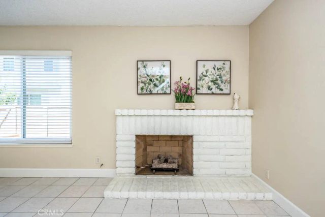 21 Ashbrook 102, Irvine, CA 92604