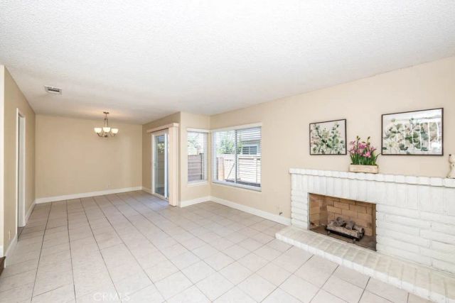 21 Ashbrook 102, Irvine, CA 92604