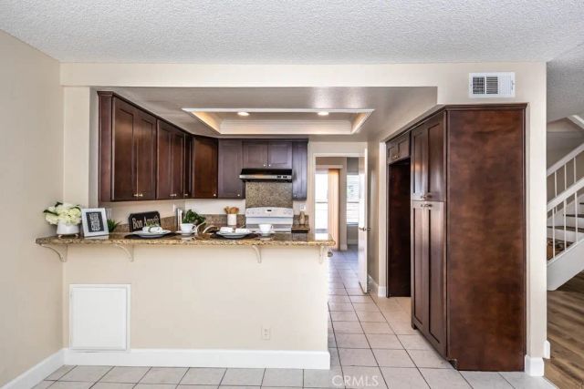 21 Ashbrook 102, Irvine, CA 92604