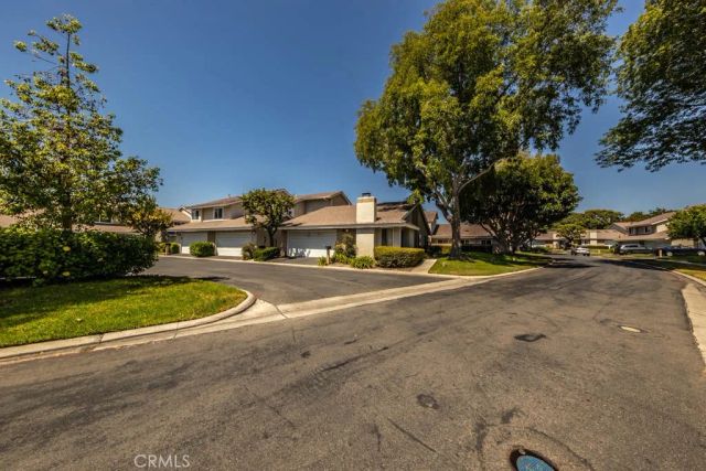 21 Ashbrook 102, Irvine, CA 92604