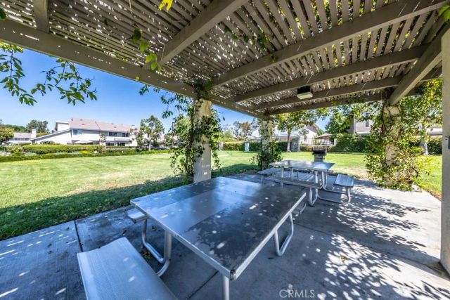 21 Ashbrook 102, Irvine, CA 92604