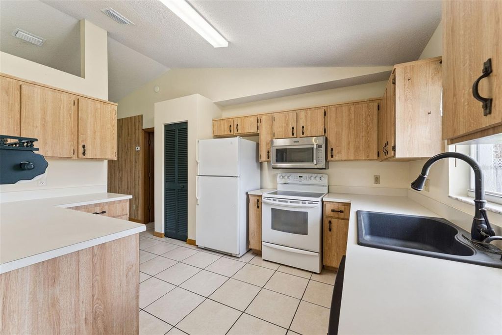 Image 9 of property listing at 3968 SCOTLAND STREET, Cocoa, FL 32927