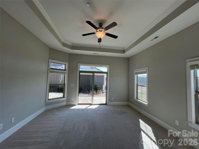 9049 Treetop Way NW, Concord, NC 28027