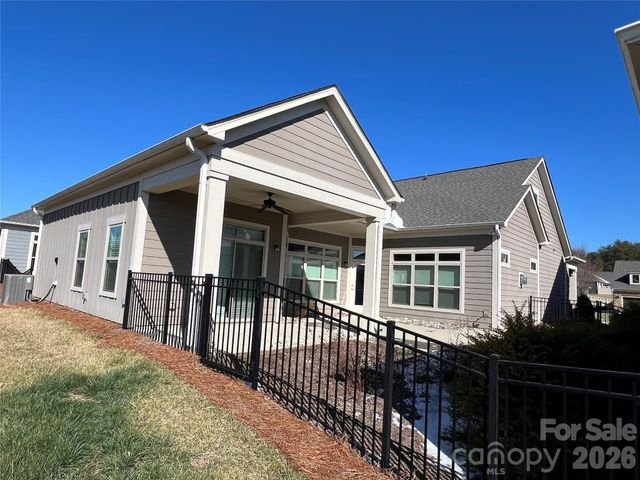 9049 Treetop Way NW, Concord, NC 28027