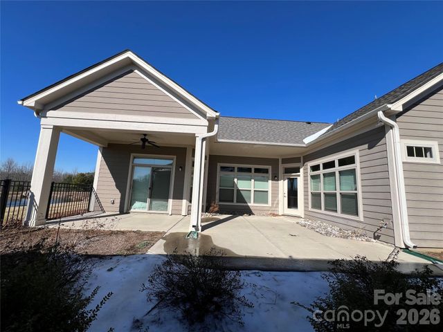 9049 Treetop Way NW, Concord, NC 28027