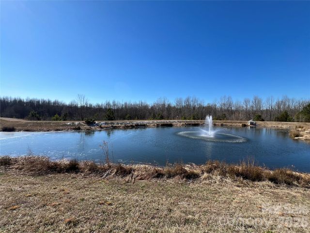 9049 Treetop Way NW, Concord, NC 28027