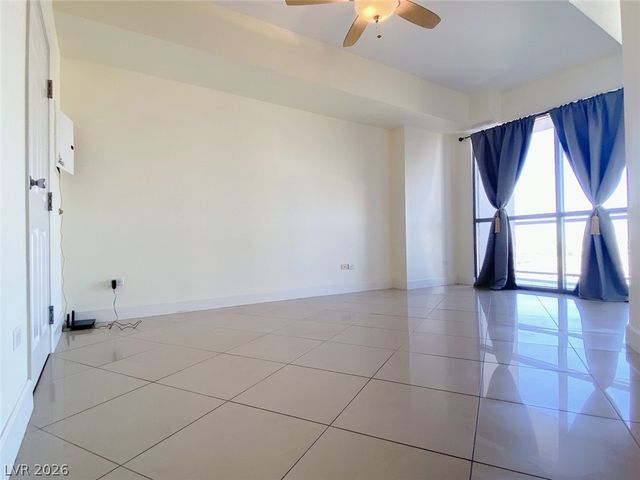 200 West Sahara Avenue 2010, Las Vegas, NV 89102