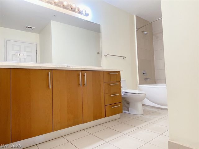 200 West Sahara Avenue 2010, Las Vegas, NV 89102