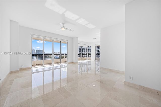 3600 Mystic Pointe Dr PH6, Aventura, FL 33180