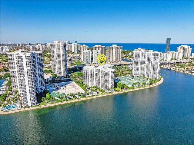 3600 Mystic Pointe Dr PH6, Aventura, FL 33180