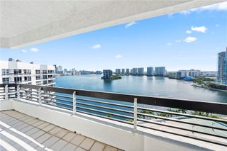 3600 Mystic Pointe Dr PH6, Aventura, FL 33180