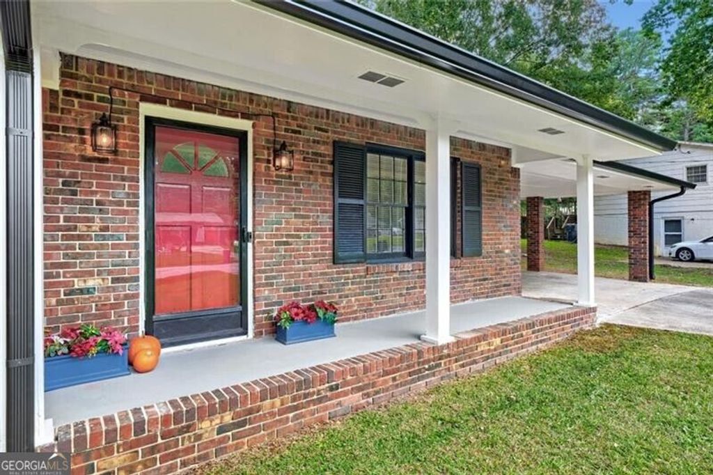 4750 Janice Drive, South Fulton, GA 30337 — exterior