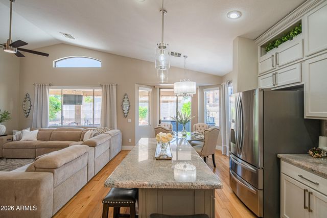 18164 W ADDIE Lane, Surprise, AZ 85374