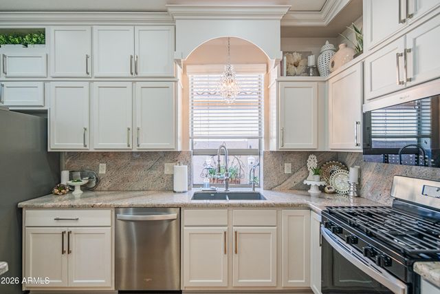 18164 W ADDIE Lane, Surprise, AZ 85374