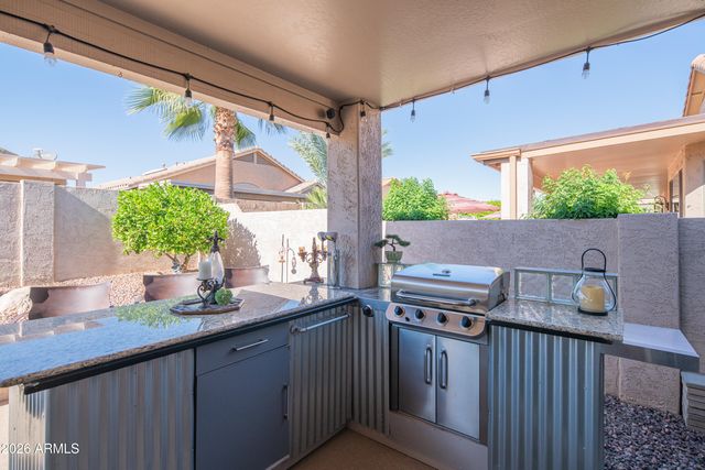 18164 W ADDIE Lane, Surprise, AZ 85374