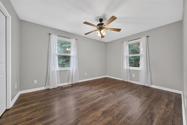 5036 Lands End Drive, Kalamazoo, MI 49009