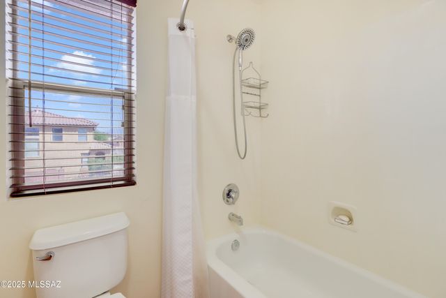 5077 N Fortune Teller Way, Tucson, AZ 85704