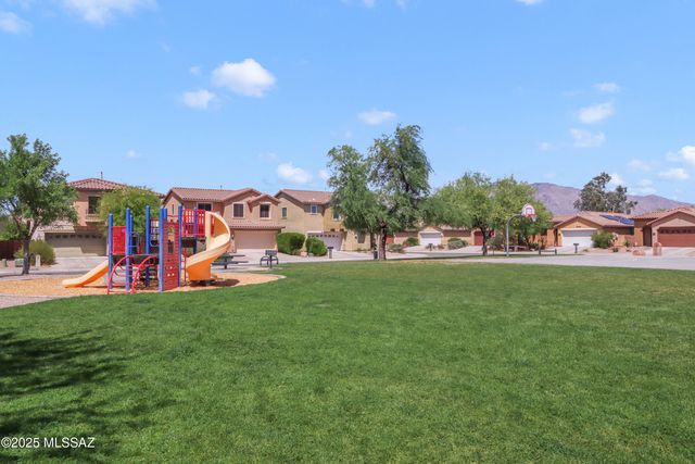 5077 N Fortune Teller Way, Tucson, AZ 85704