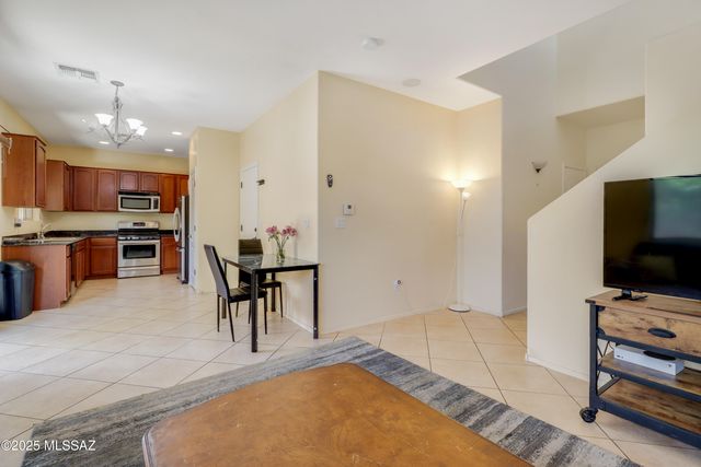 5077 N Fortune Teller Way, Tucson, AZ 85704