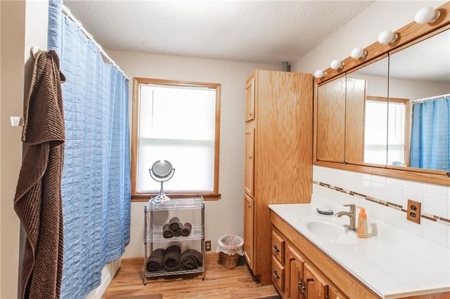 33096 Canopy Lane, Lincoln, MO 65338