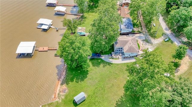 33096 Canopy Lane, Lincoln, MO 65338