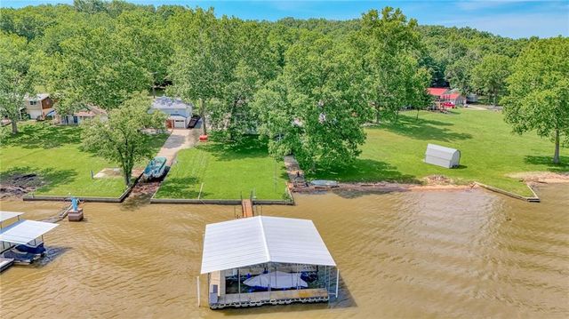 33096 Canopy Lane, Lincoln, MO 65338