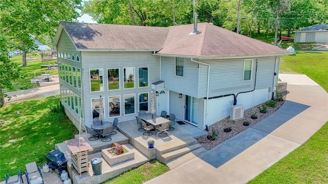33096 Canopy Lane, Lincoln, MO 65338